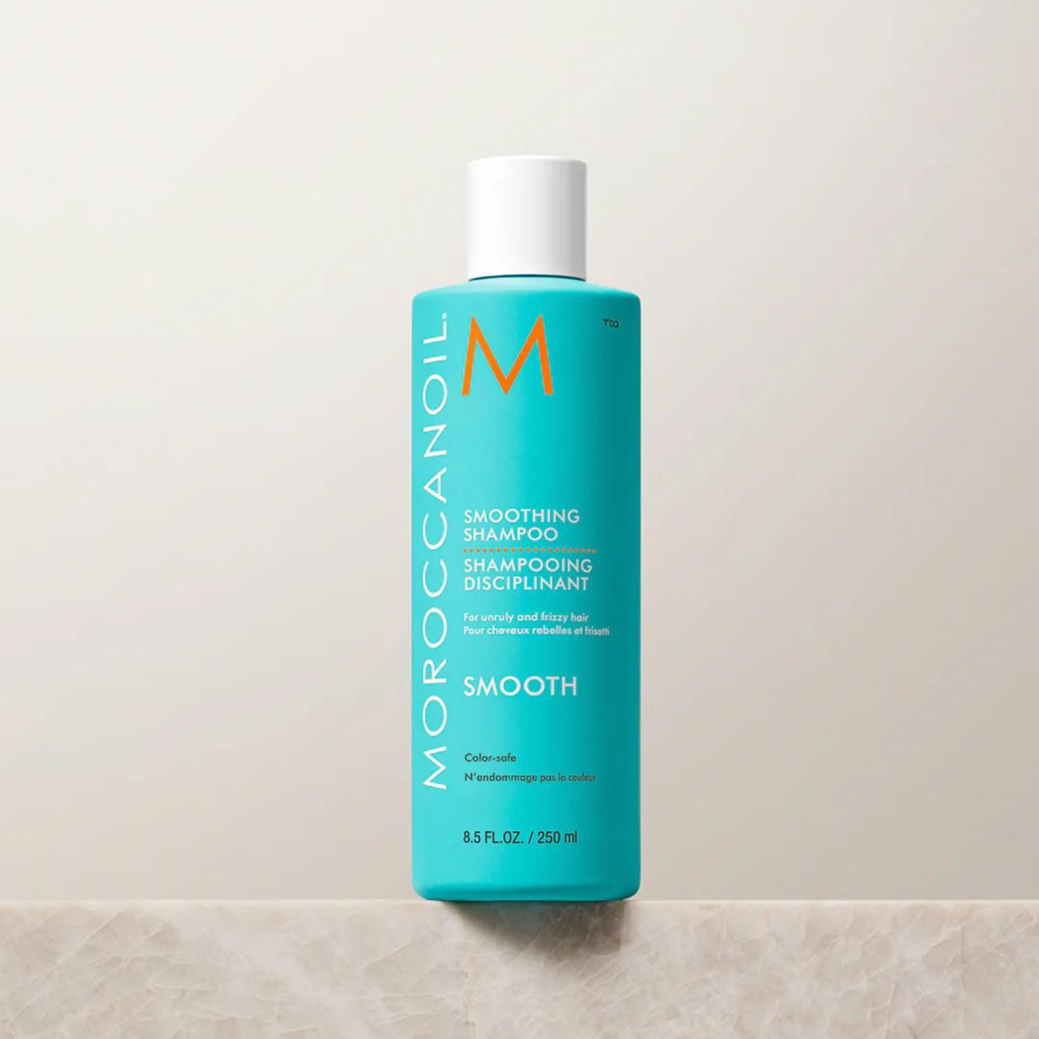 Moroccanoil shampoo lisciante ambientato.